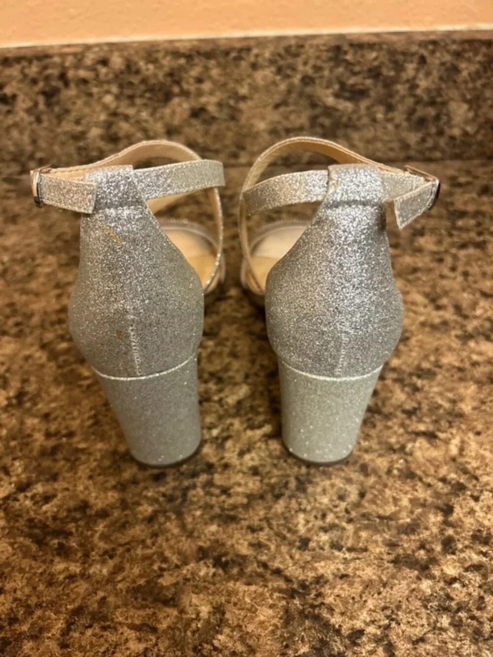 Betsey Johnson silver glitter sandals – size 6